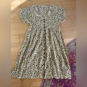 Button-Front Midi Dress in Batik Vine